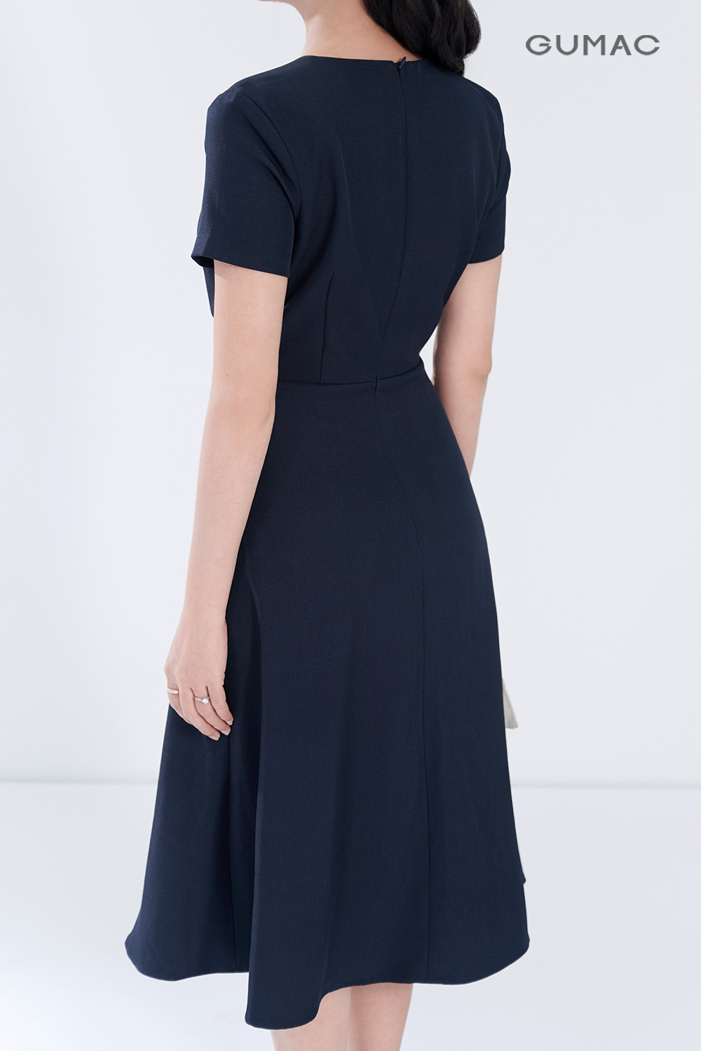 Đầm A xếp ly eo