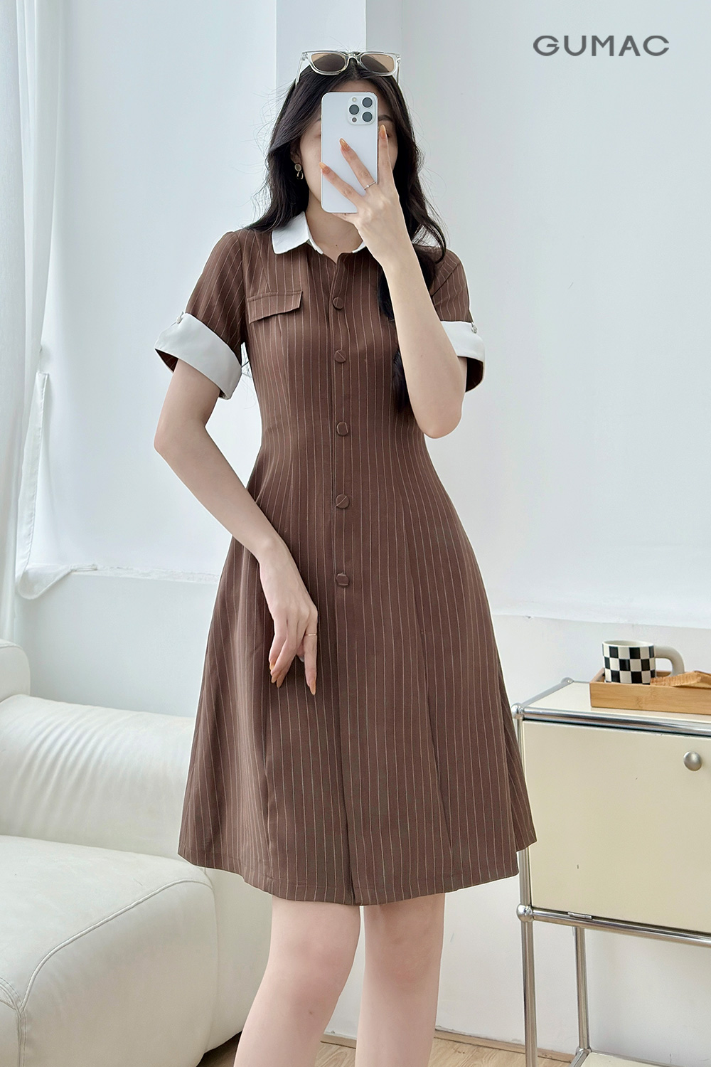 Đầm A phối lá cổ