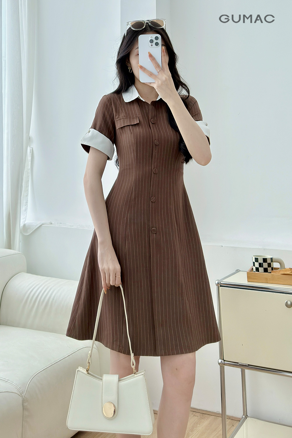 Đầm A phối lá cổ