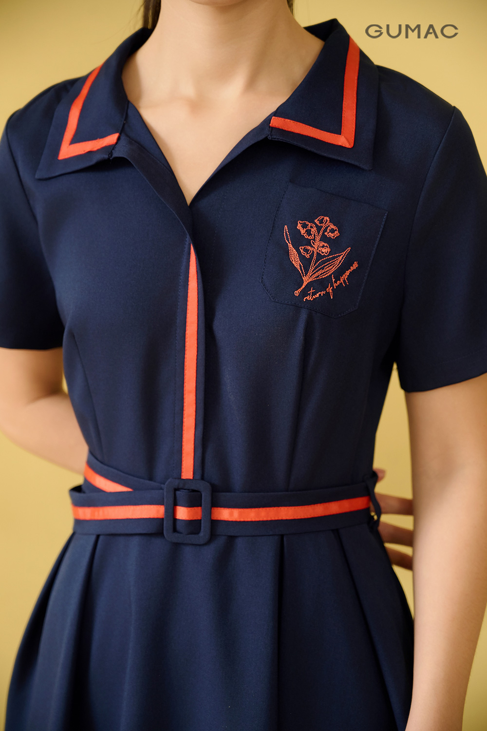 Đầm A phối dây viền
