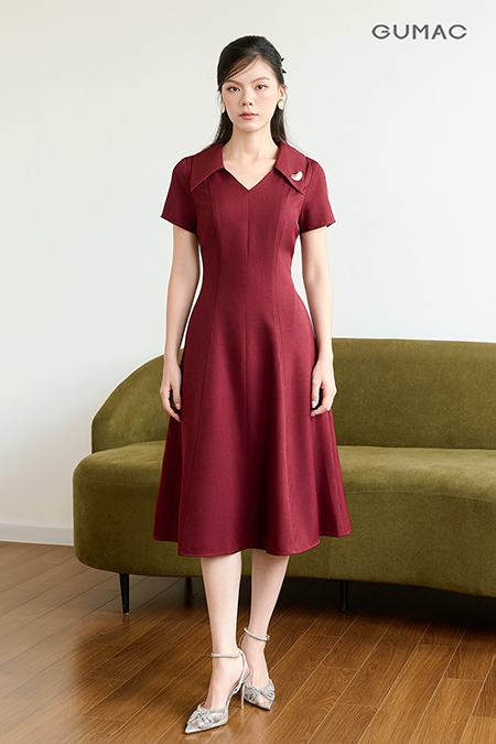 Đầm A xòe tay ngắn