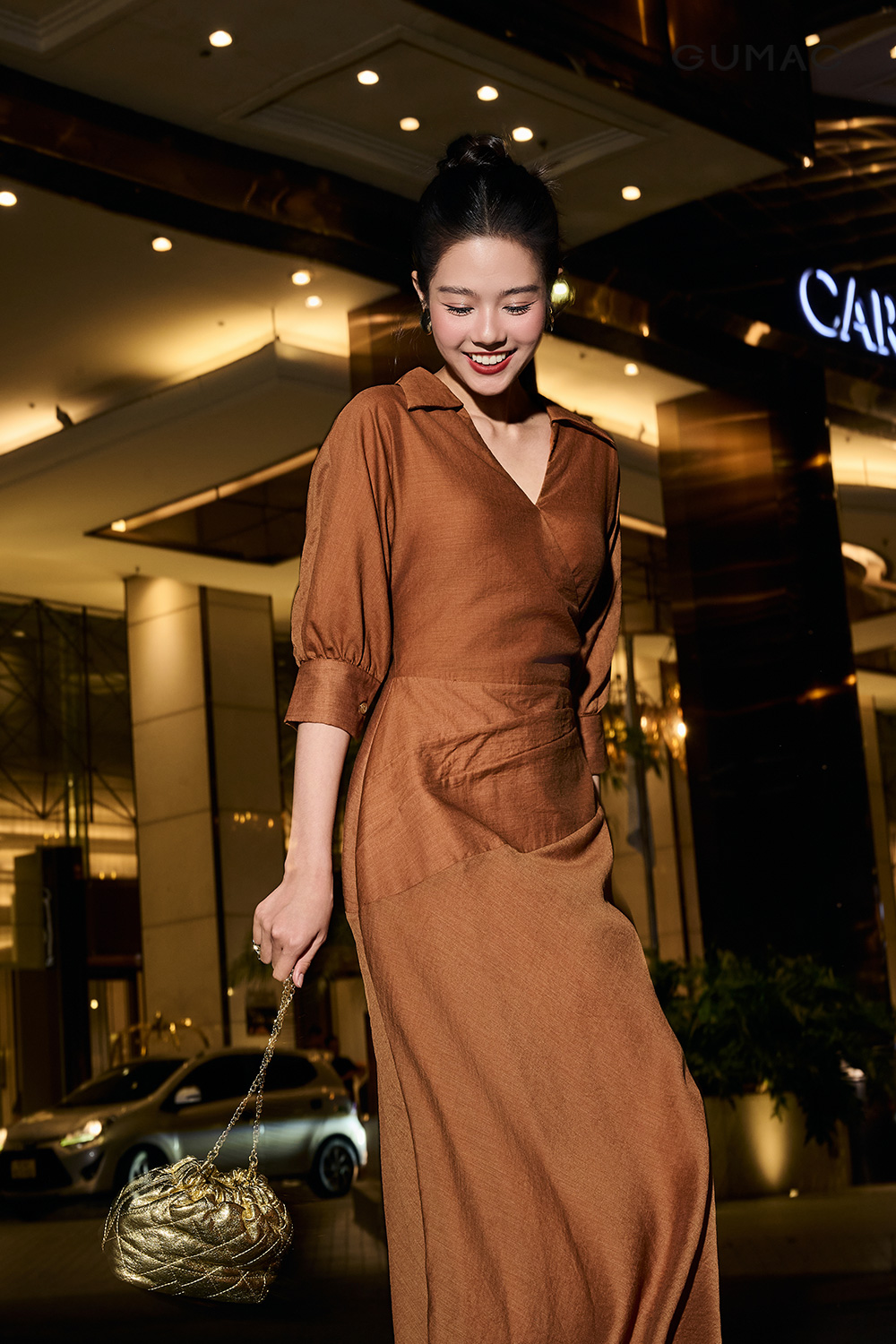 Đầm tay lỡ xếp eo