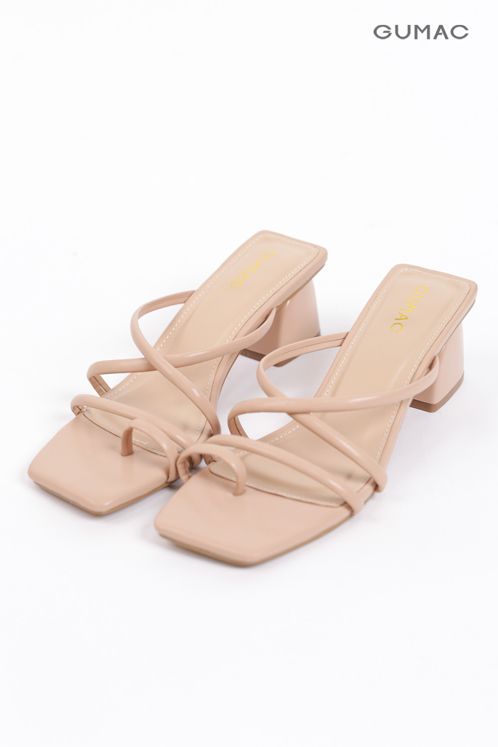 Dép sandal xỏ ngón