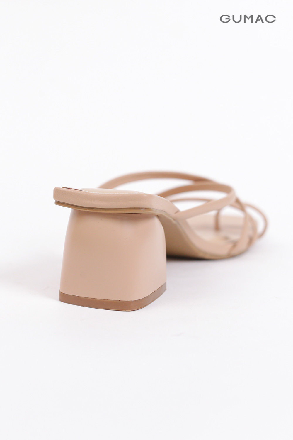 Dép sandal xỏ ngón