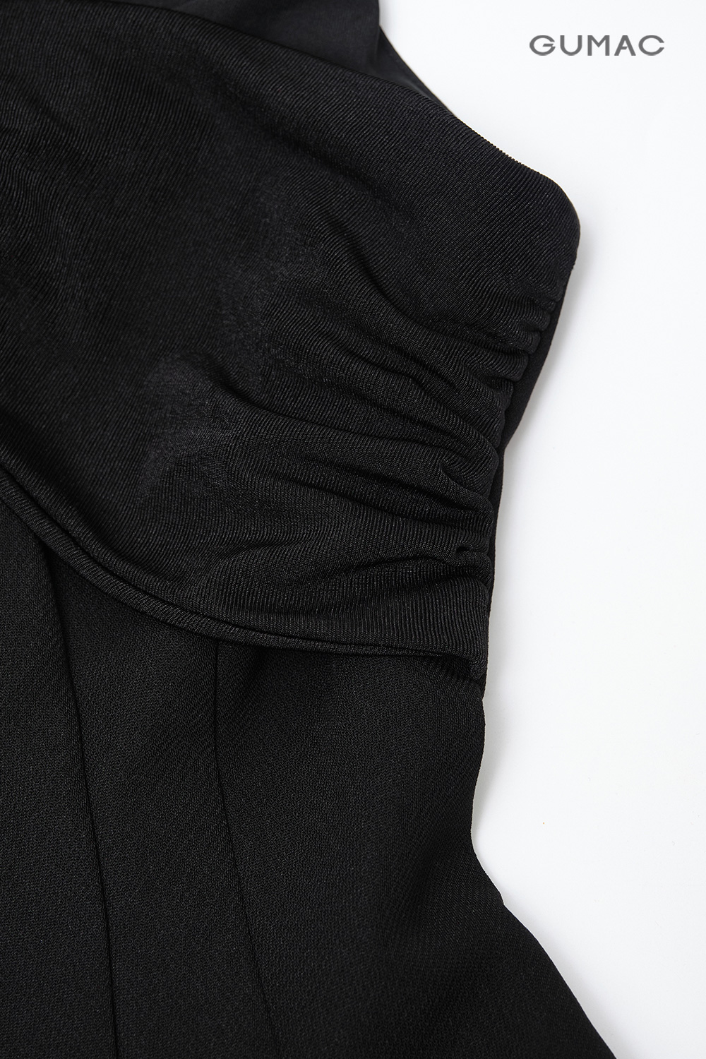 Đầm A nút kim loại