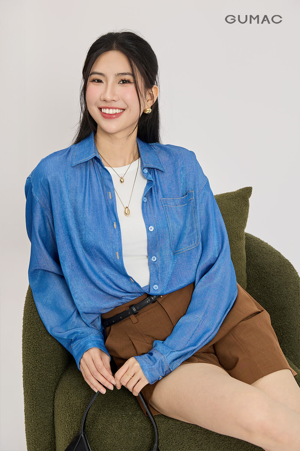 ao so mi denim khoac ngoai