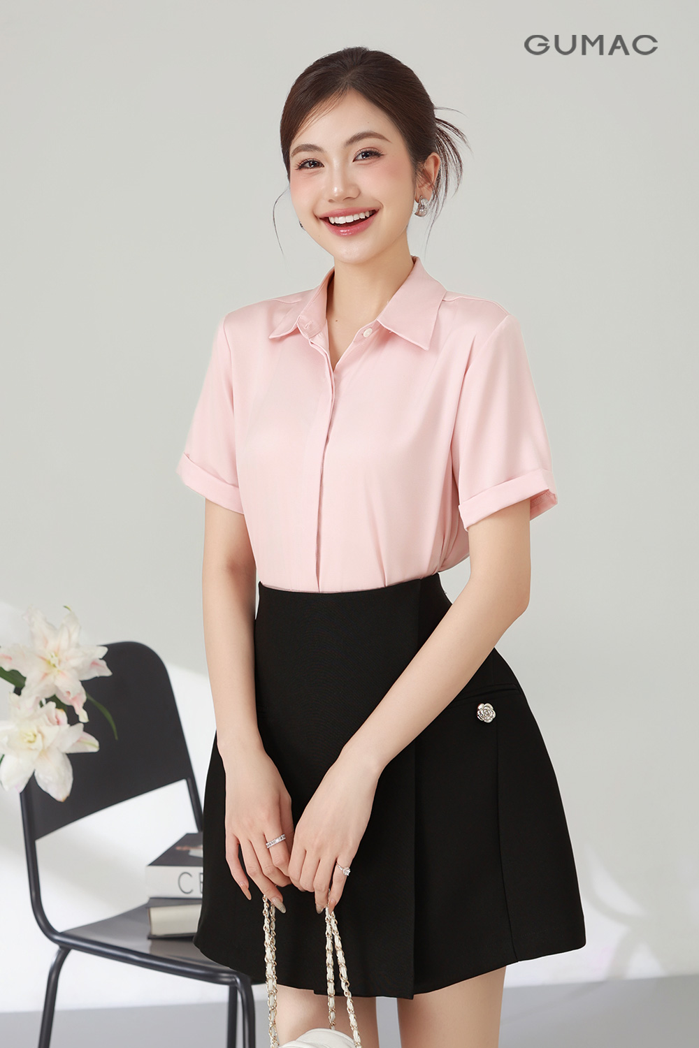 Ao so mi nu GUMAC kieu giau nut tre trung