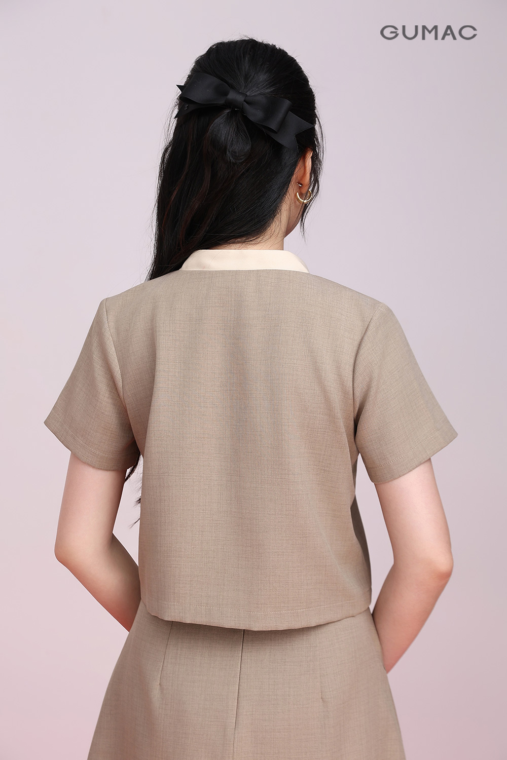 Áo kiểu thêu cổ 