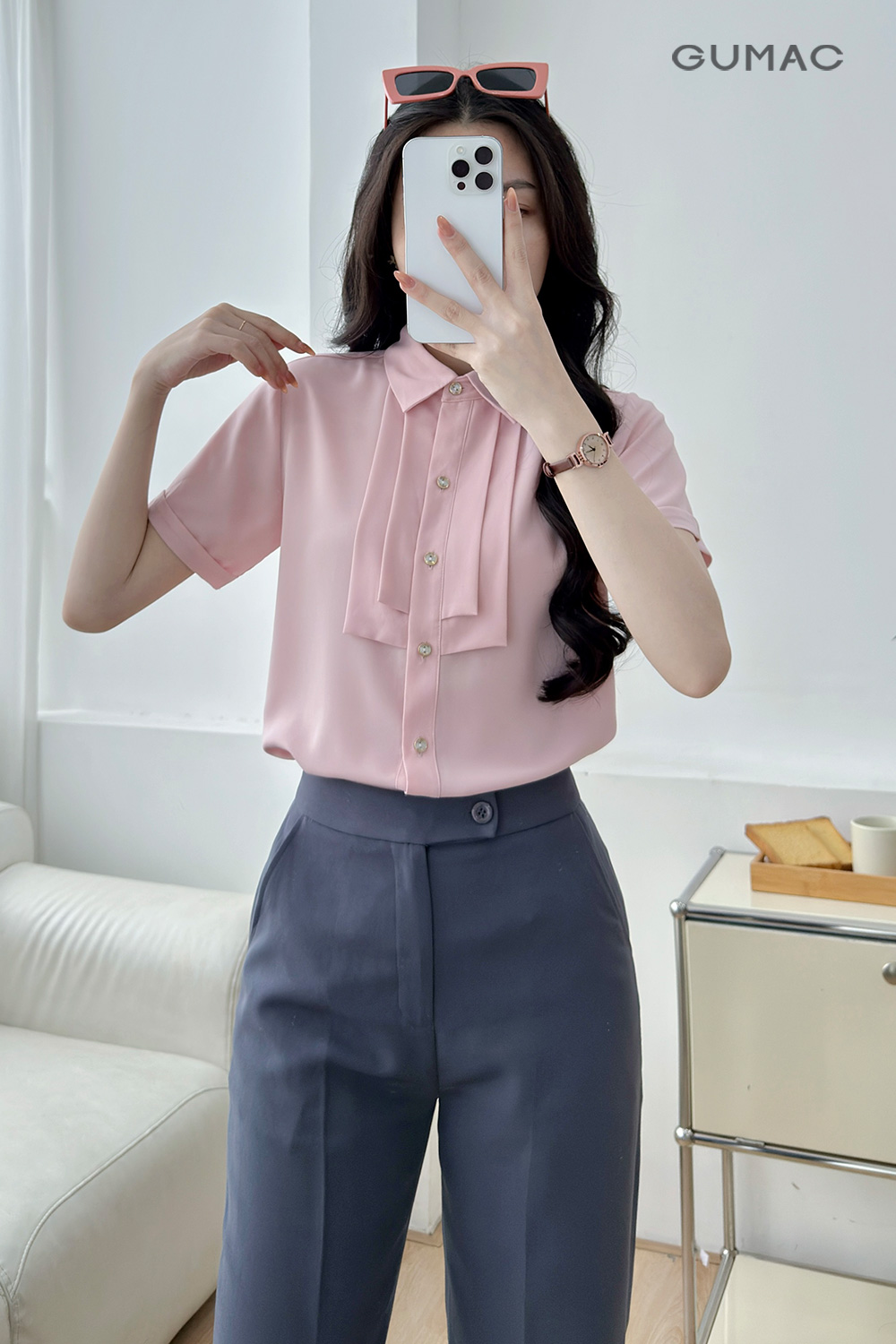 Áo sơ mi xếp ly ngực