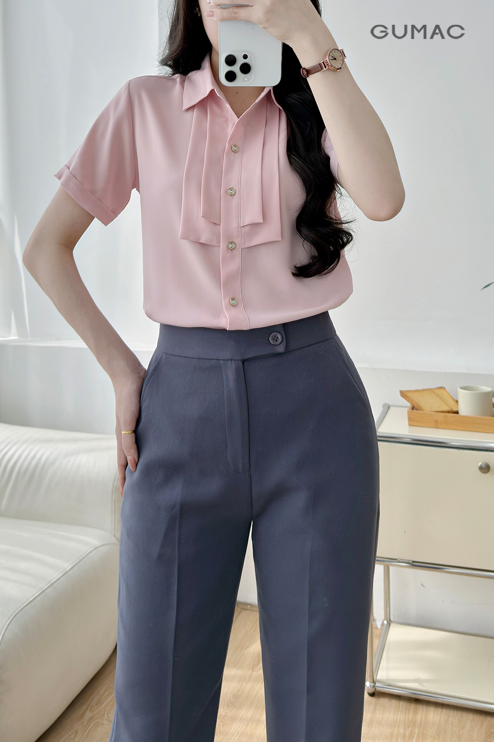 Áo sơ mi xếp ly ngực