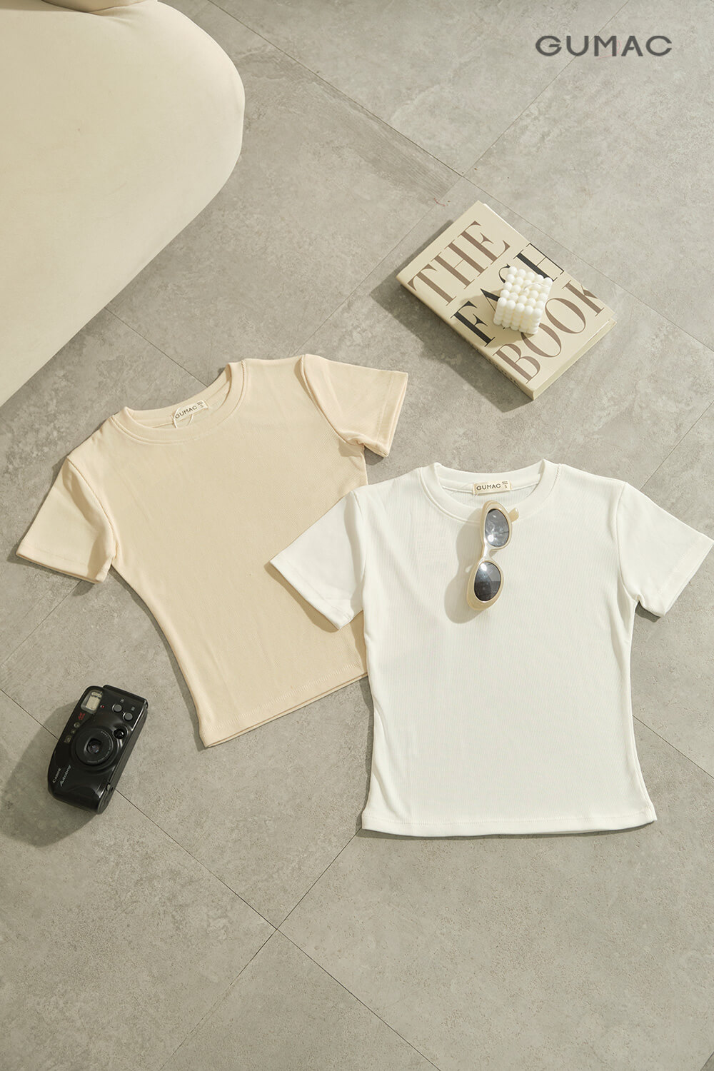 ao thun gan slimfit croptop
