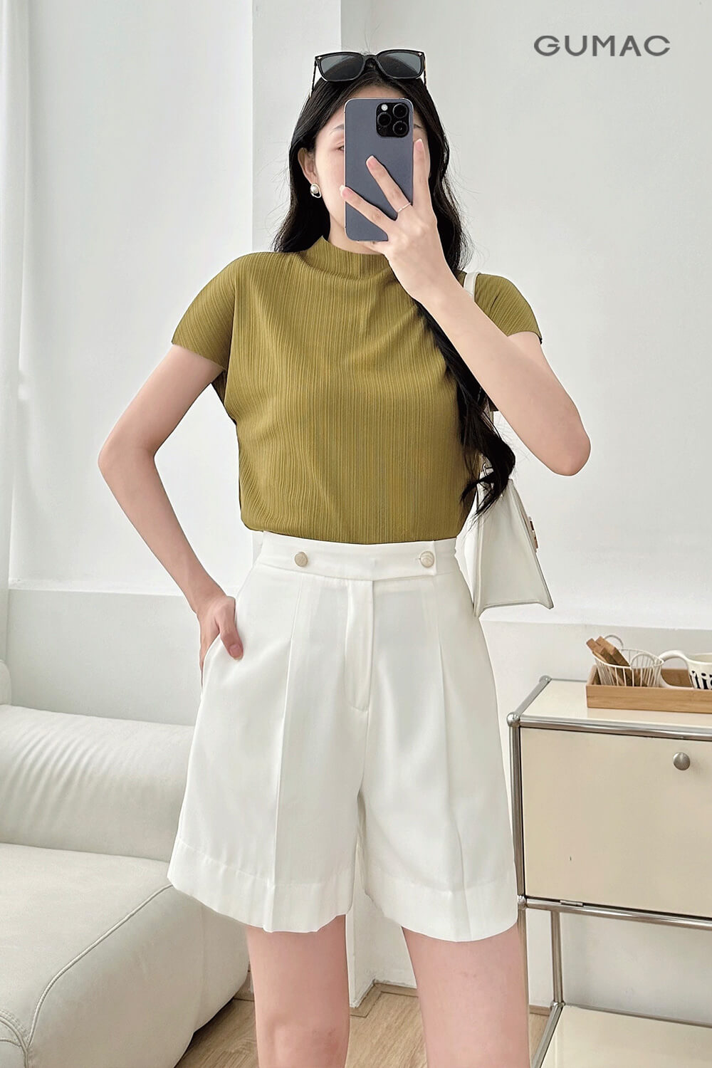 Màu xanh rêu kết hợp với màu gì đẹp