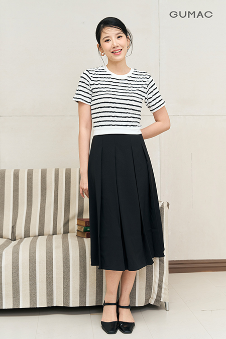 Áo thun phối sọc kiểu