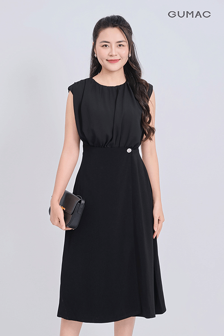 Chân váy chữ A phối áo sơ mi thanh lịch