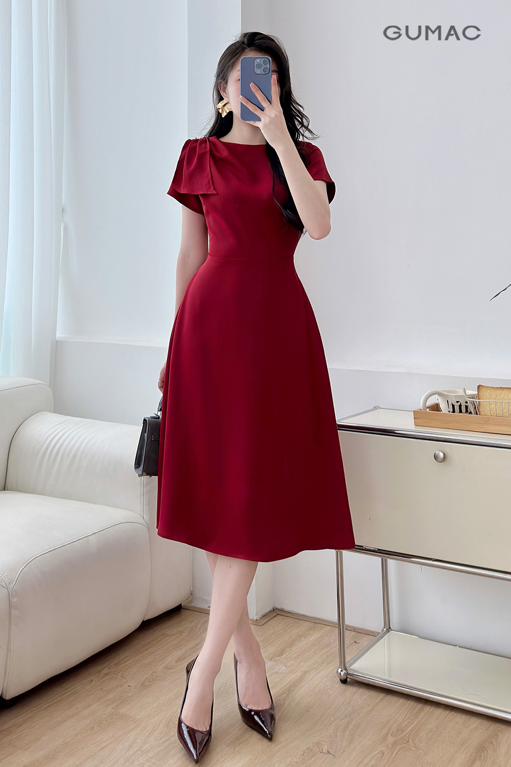 red-outfit-lucky