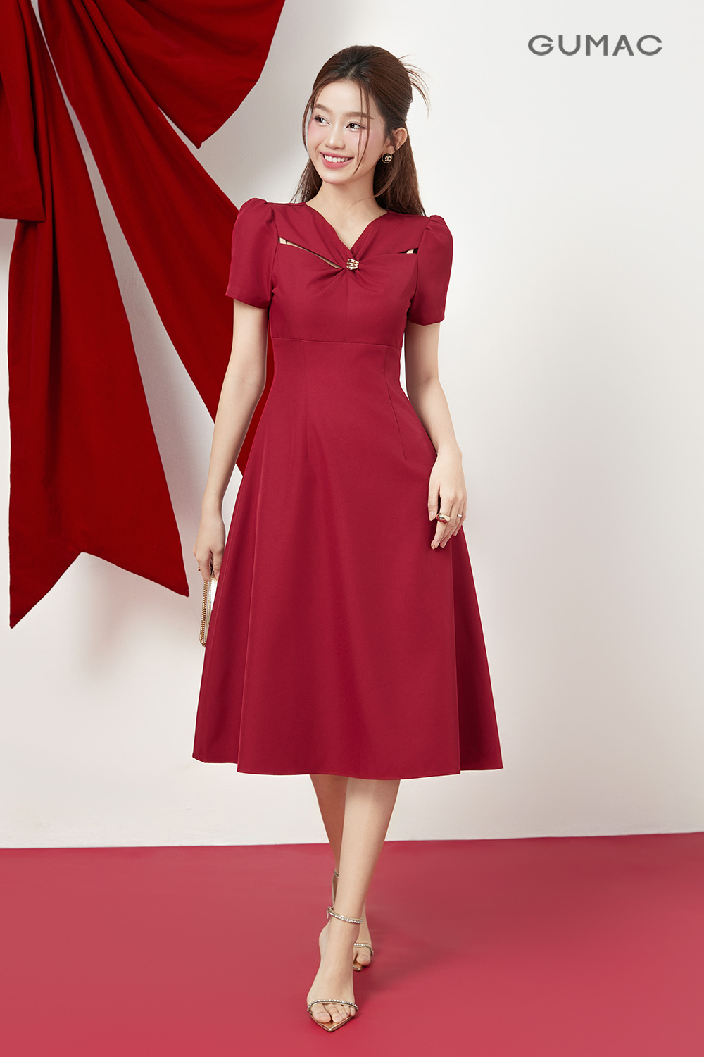 tuoi hoi hop mau gi 1995 