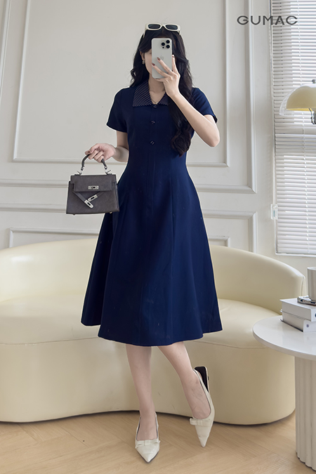 Đầm A phối cổ