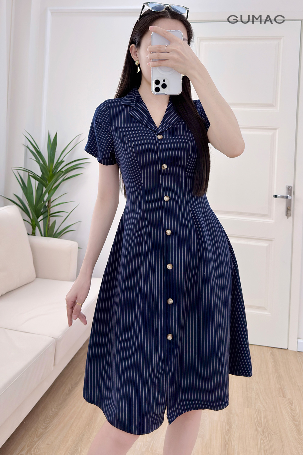 Đầm A cổ danton