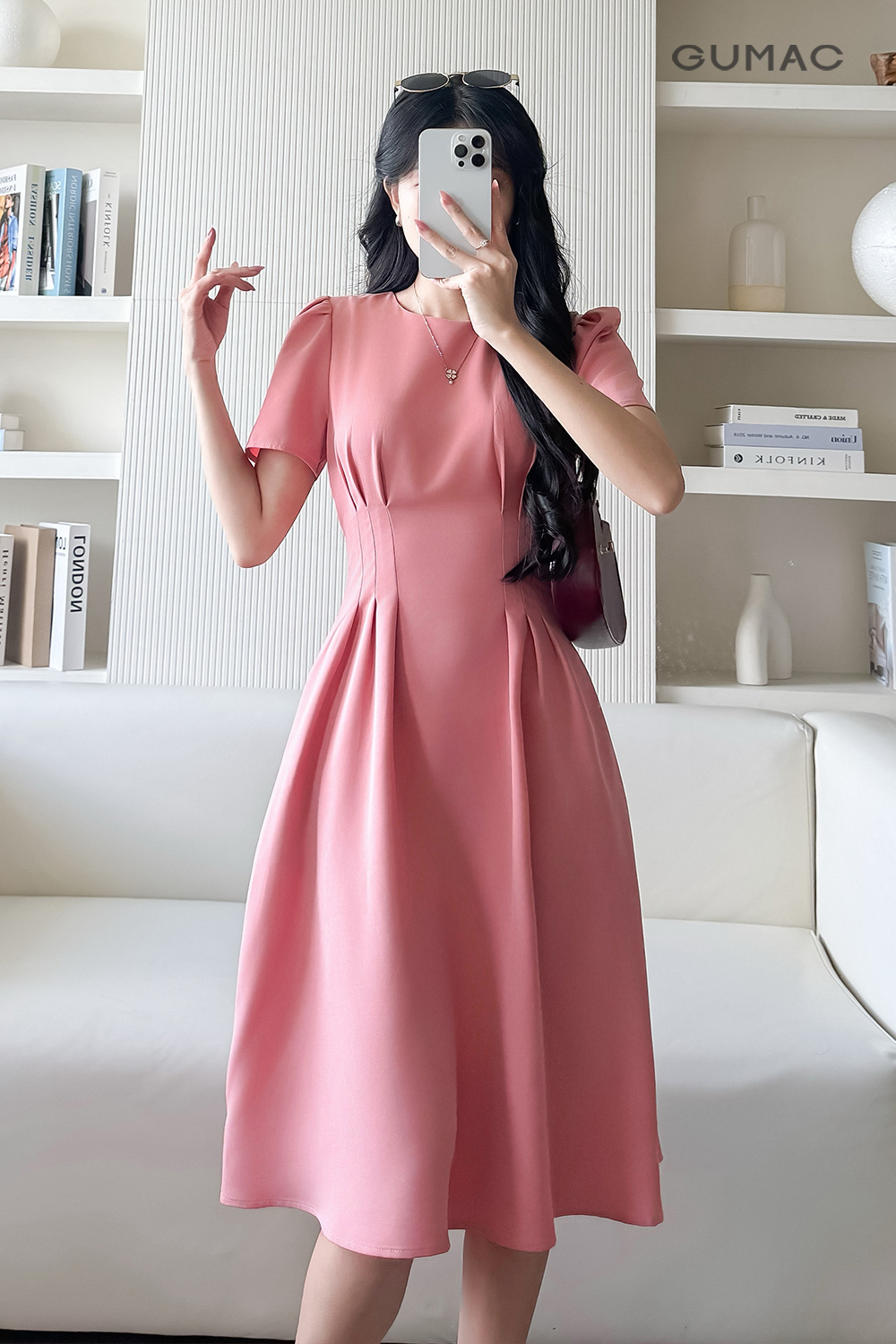 Đầm xòe phối ly eo