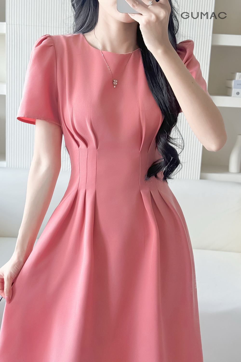 Đầm xòe phối ly eo