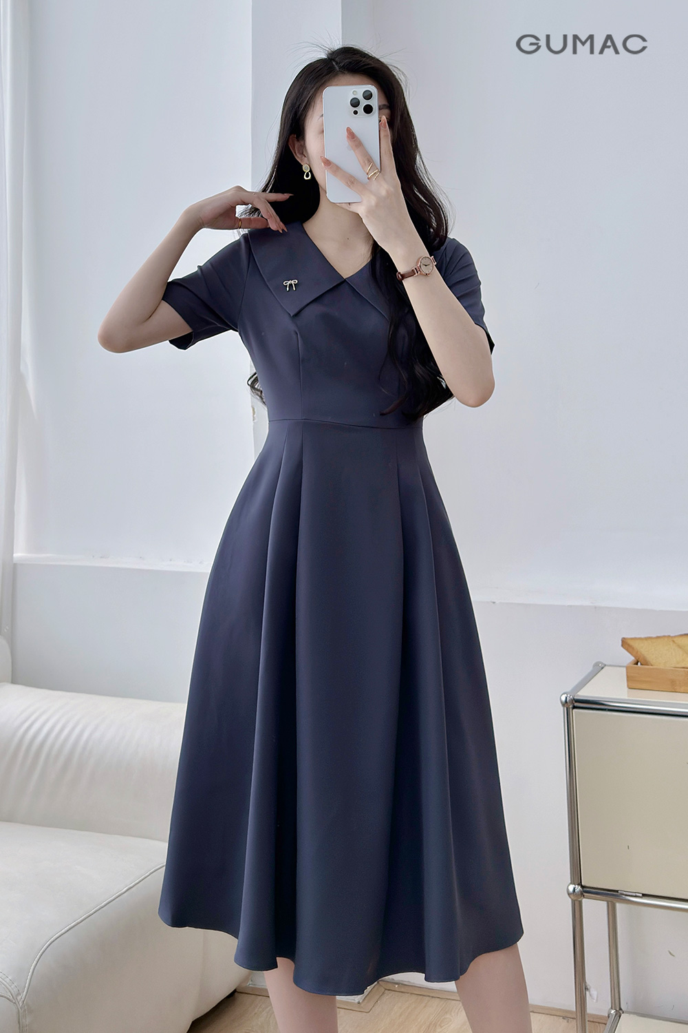 Đầm A cổ cách điệu