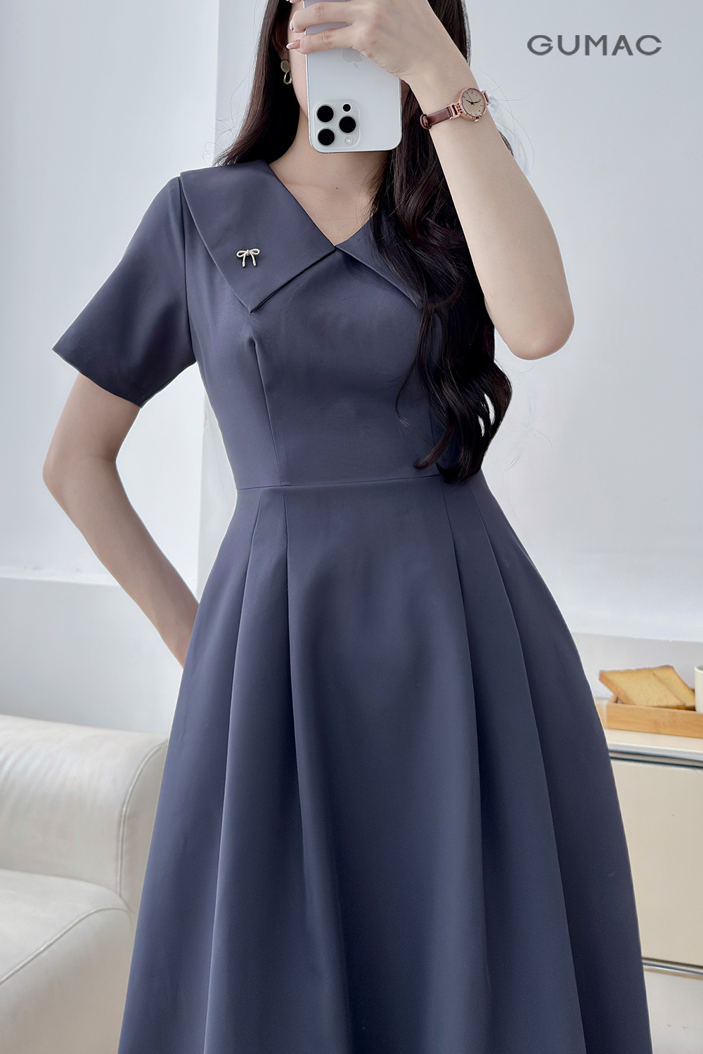 Đầm A cổ cách điệu