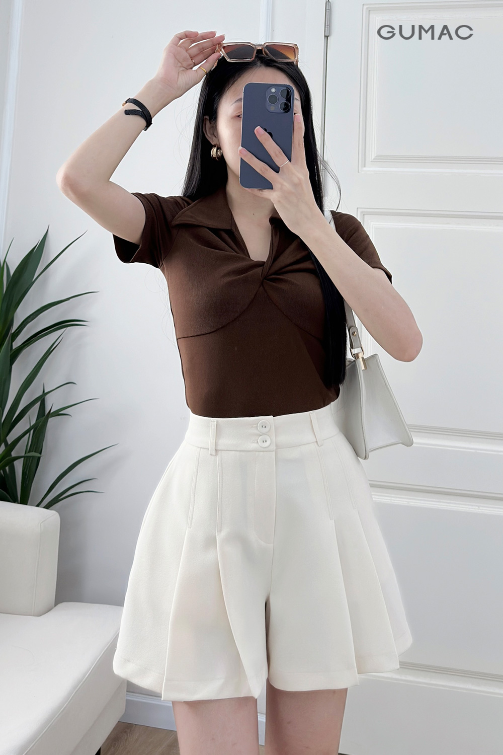 Áo Polo kiểu xoắn ngực