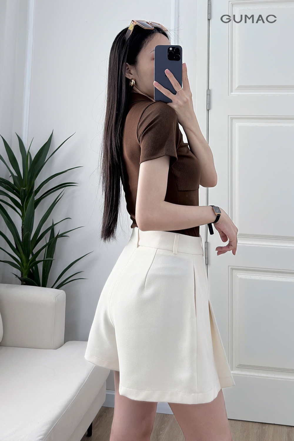 Áo Polo kiểu xoắn ngực