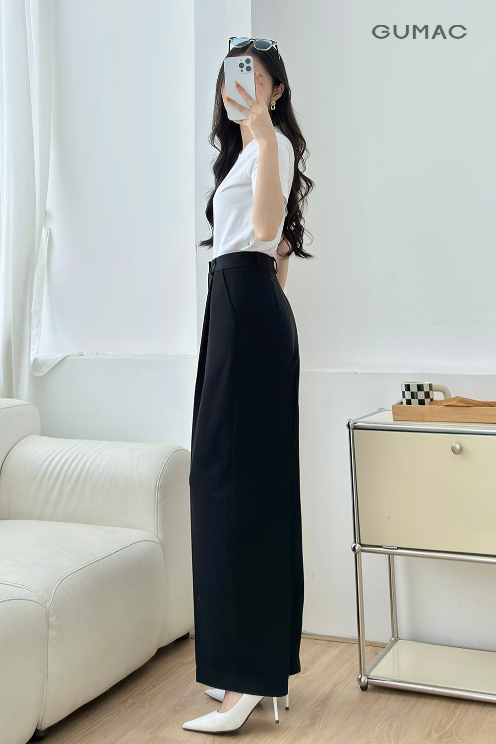 Quần ống rộng chiết ly