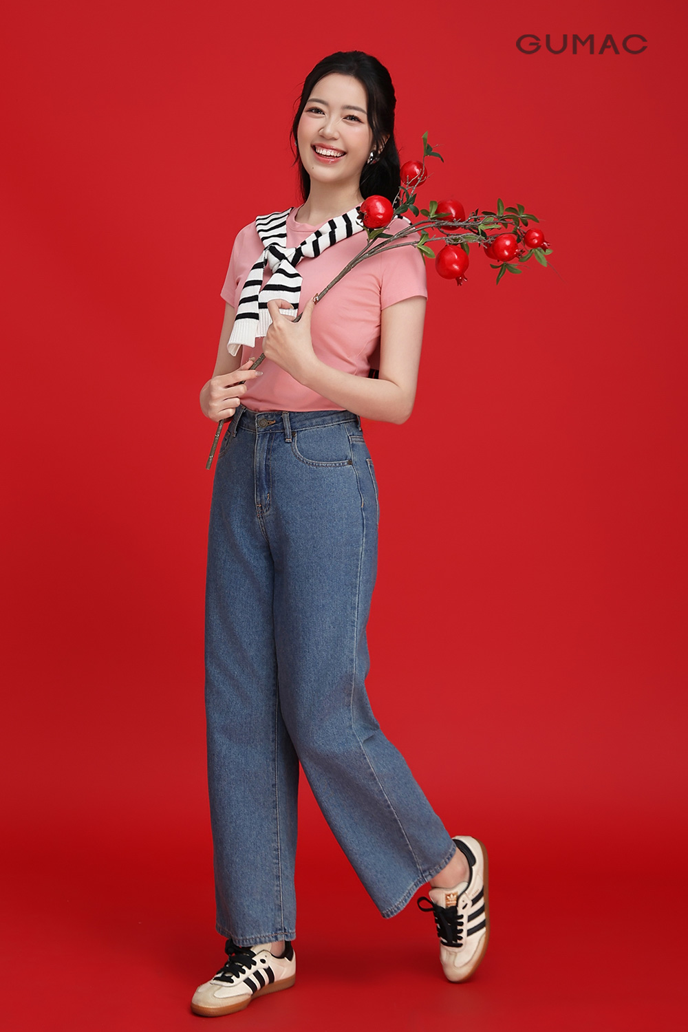 Quần jeans suông cơ bản