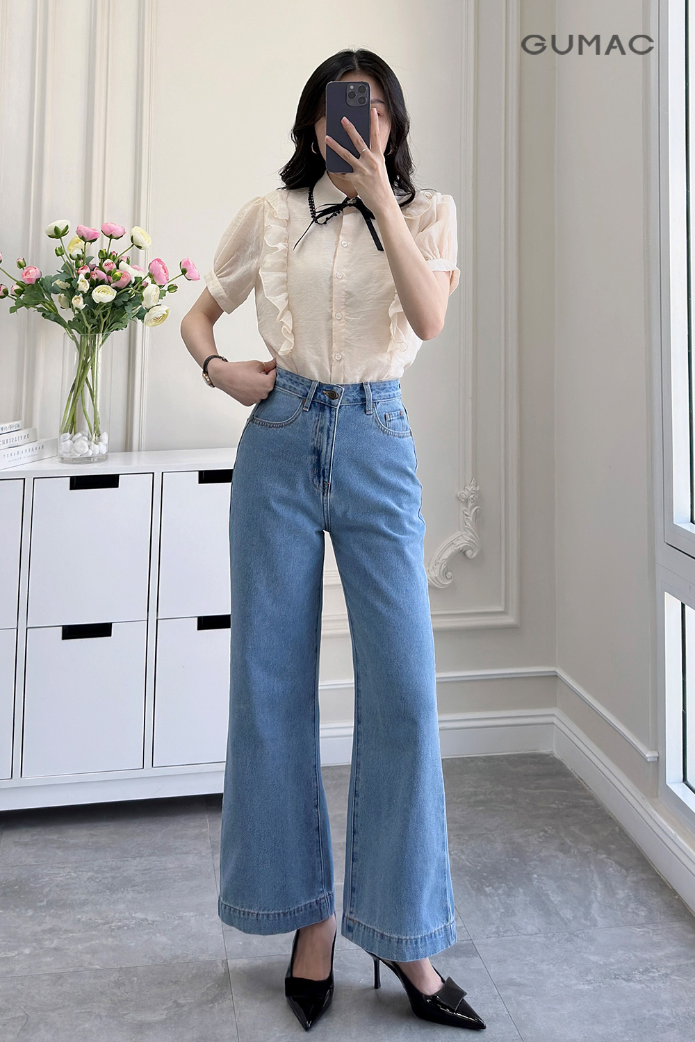 ao so mi ket hop cung quan jean