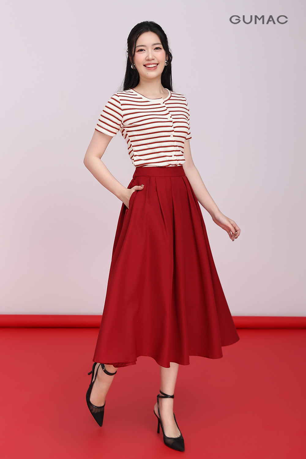 outfit di dao pho dep hop mau cho nu tuoi mao 