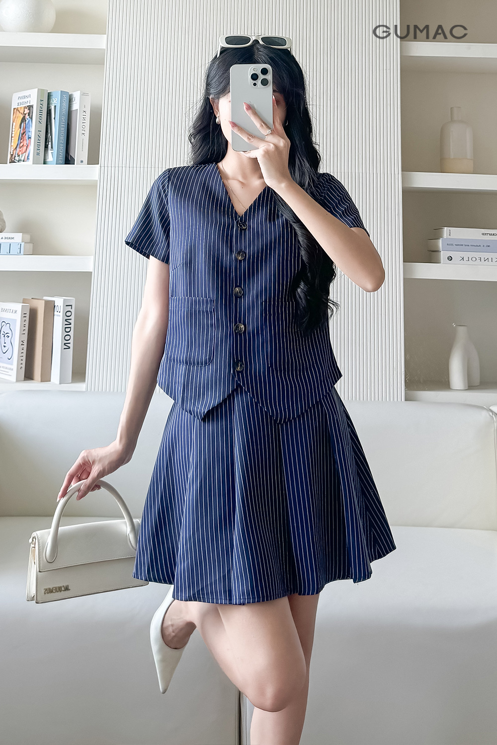 Chân váy xếp ly