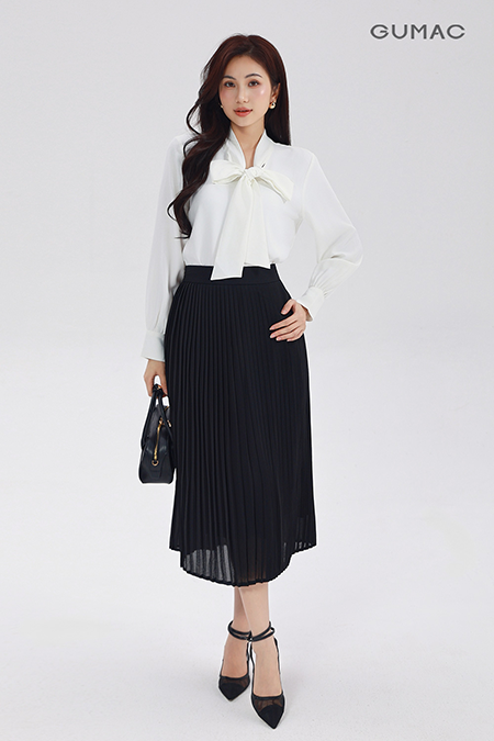 Chân váy dập ly