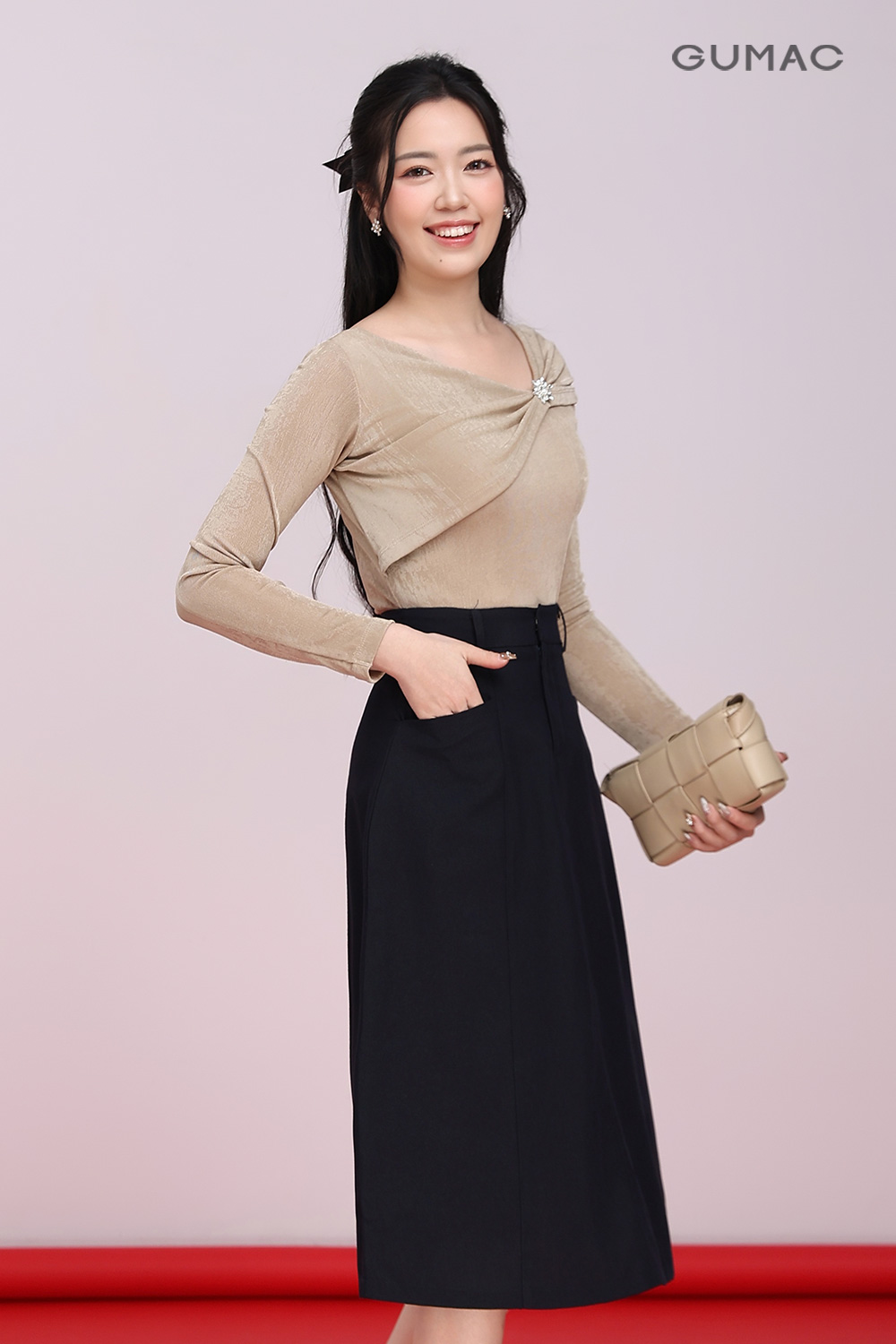 Váy A túi kiểu