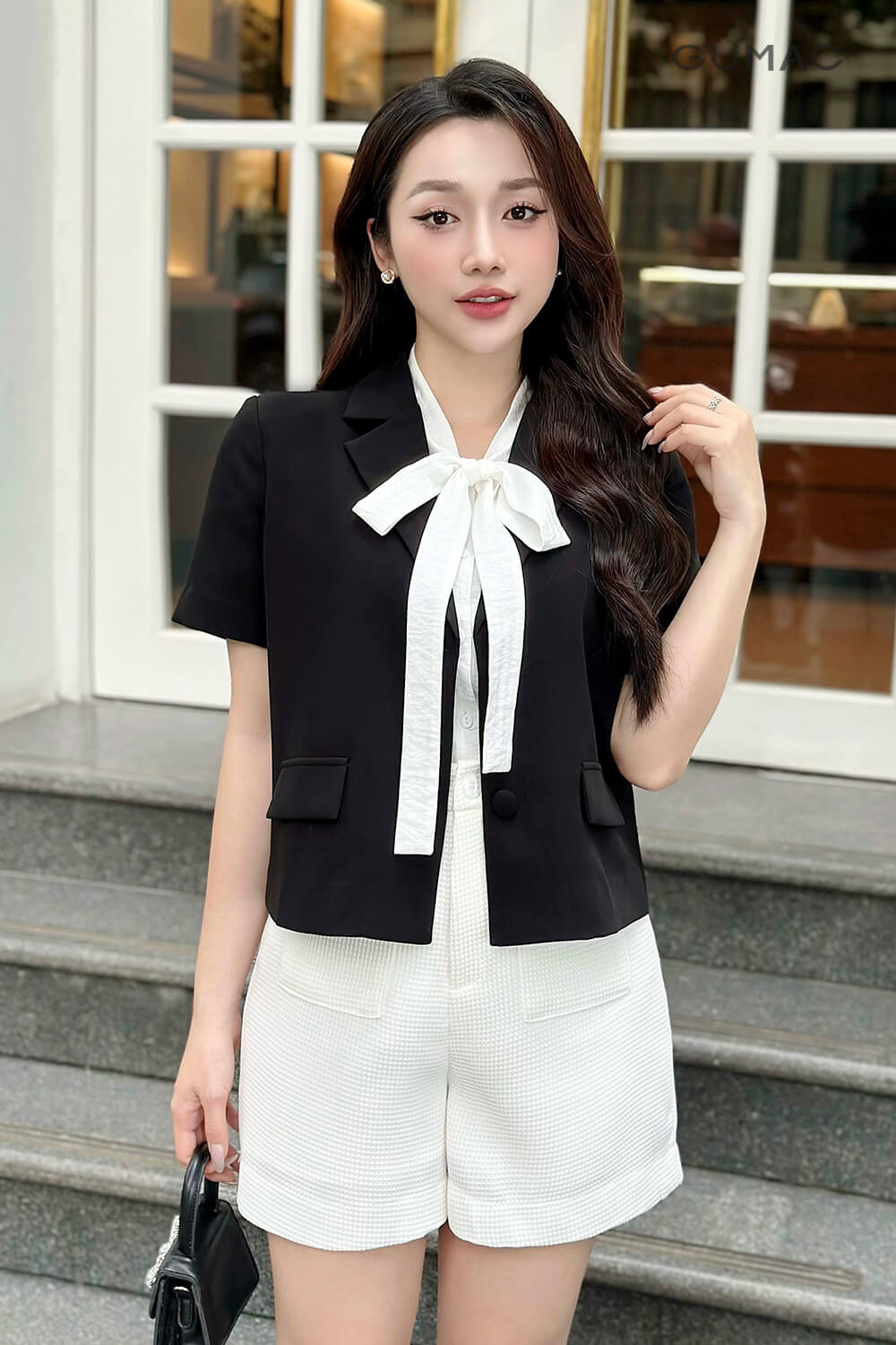 áo khoác lửng dễ phối đồ