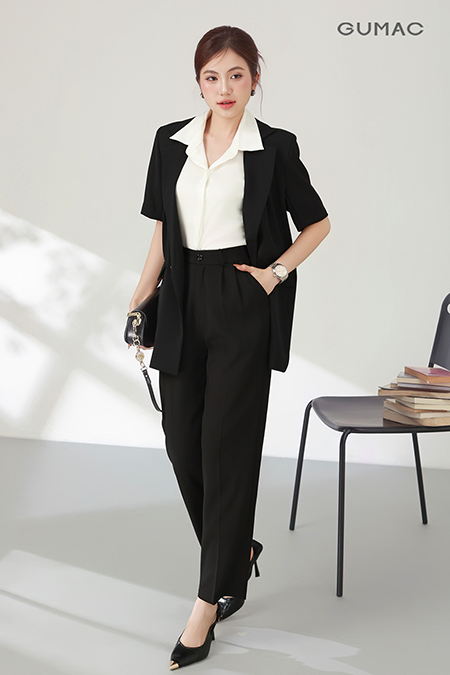 Áo khoác vest nút gỗ