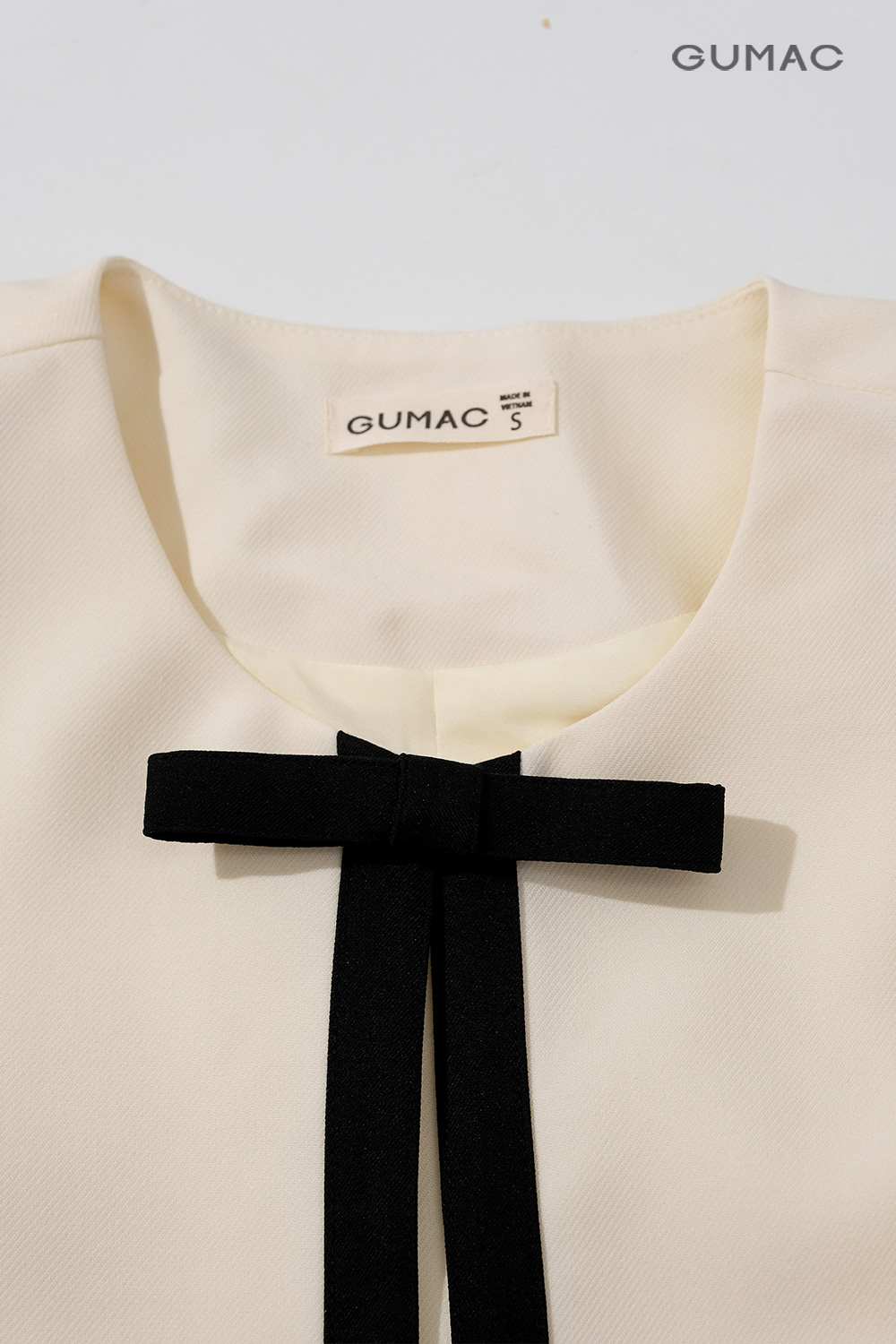 Áo khoác kiểu dáng ngắn