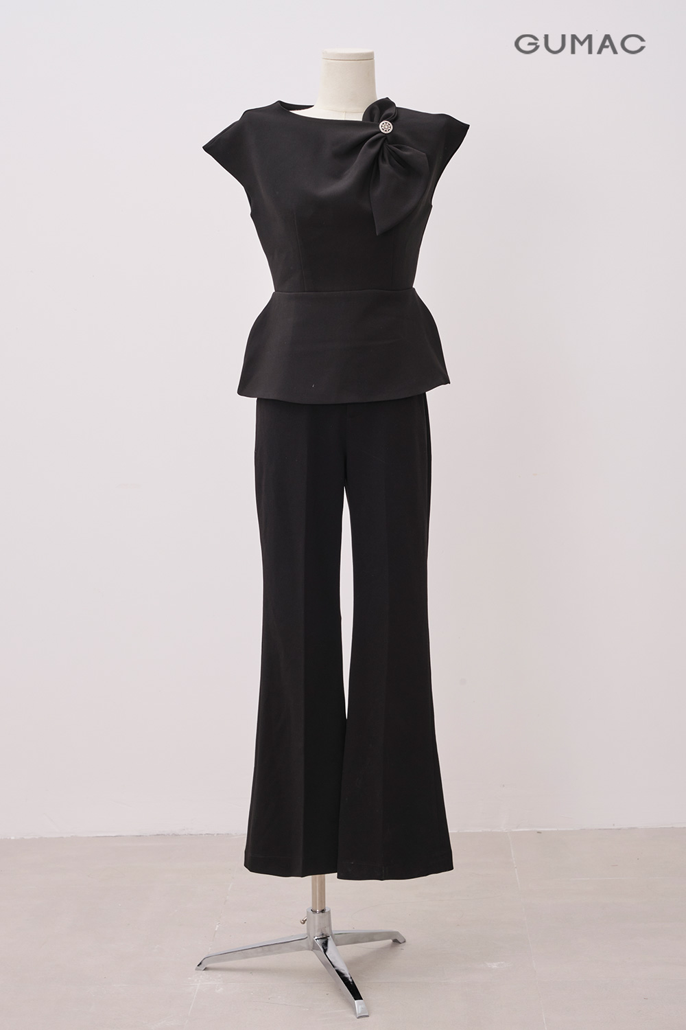 Quần tây ống loe