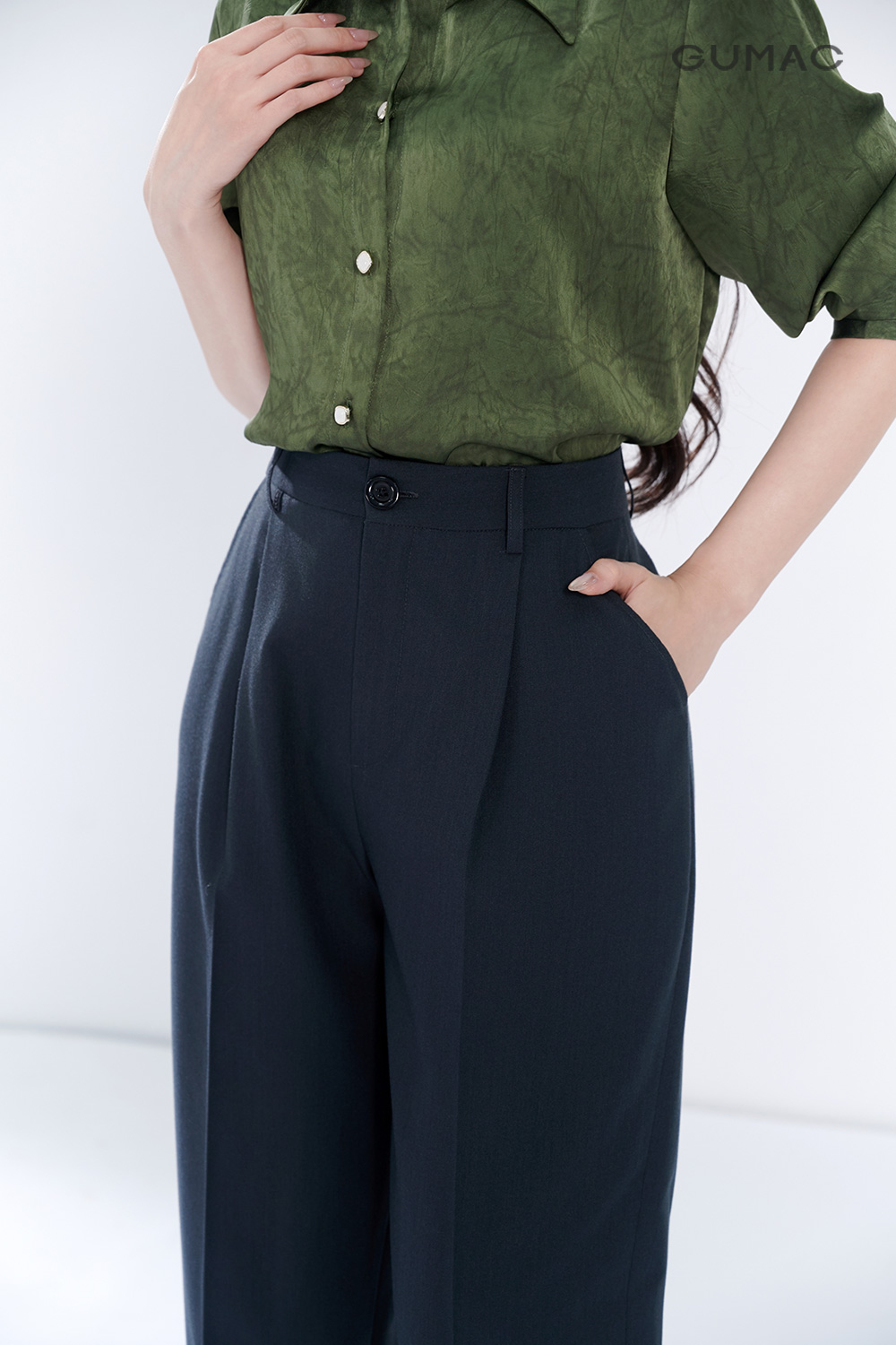 Quần baggy nút kiểu