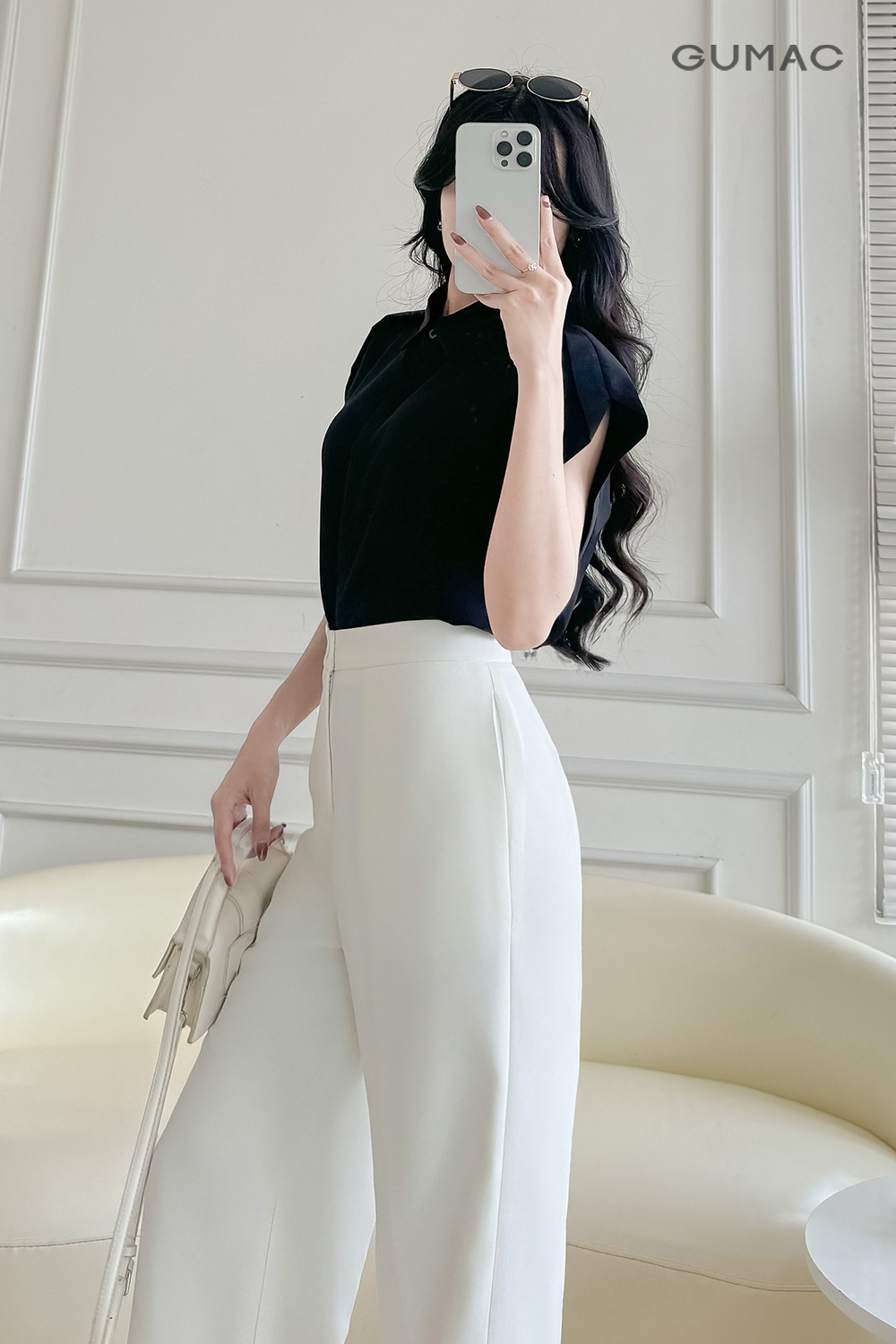 Quần ống suông nút bọc