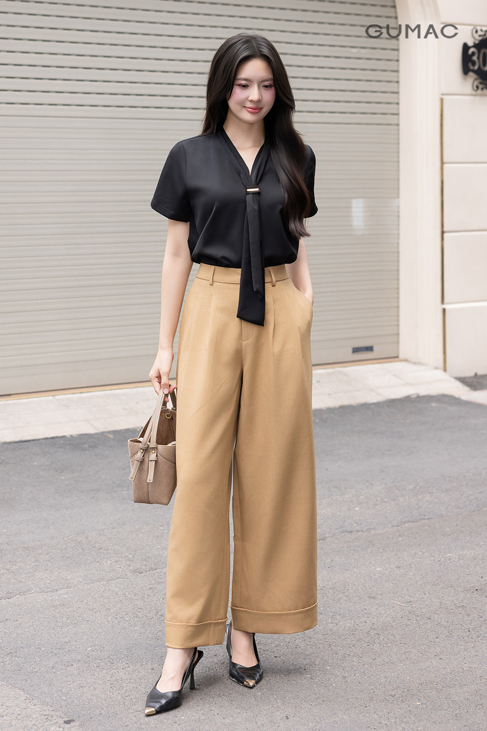 Quần ống rộng lai lật