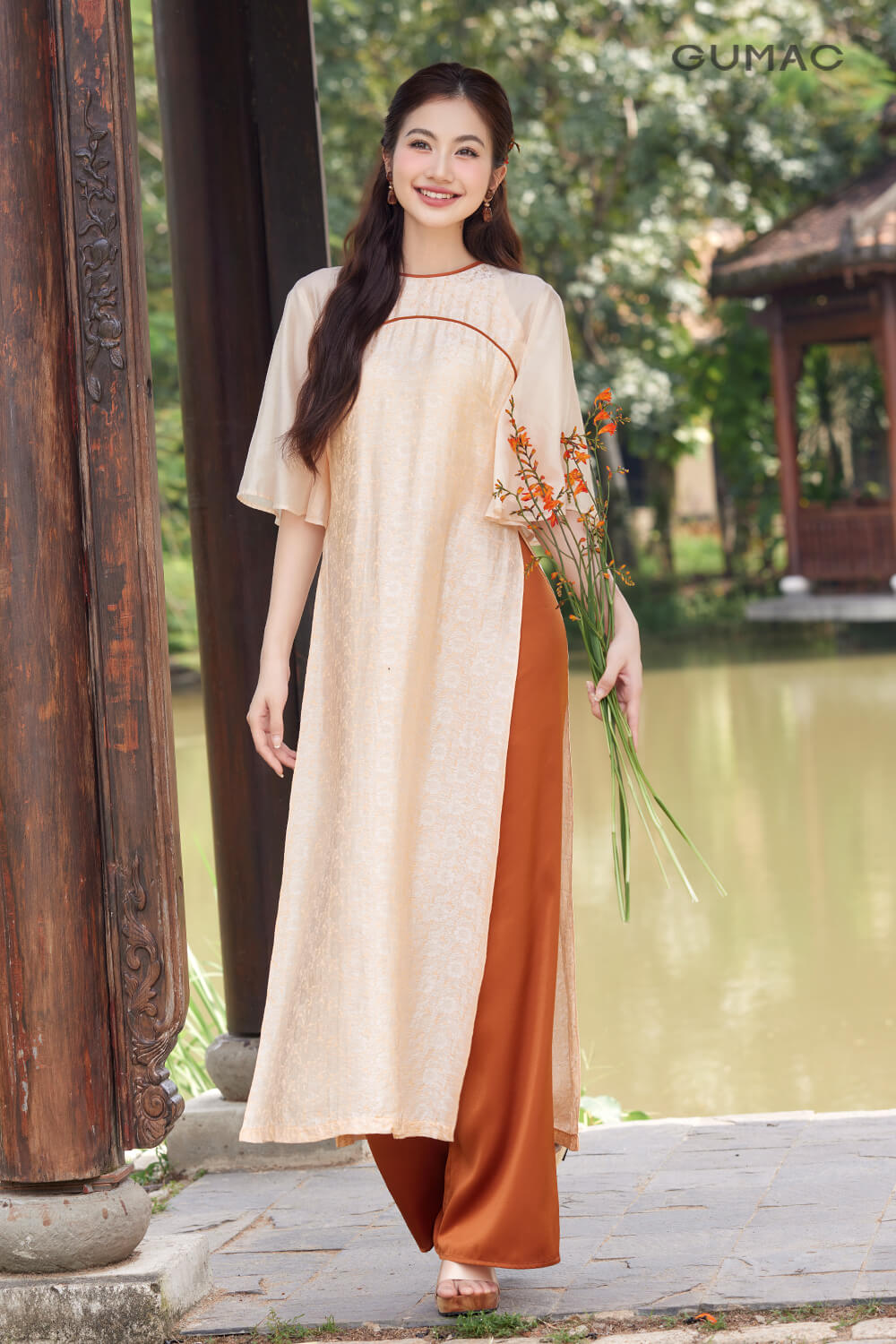 ao dai mac tet dep Vien Nhu