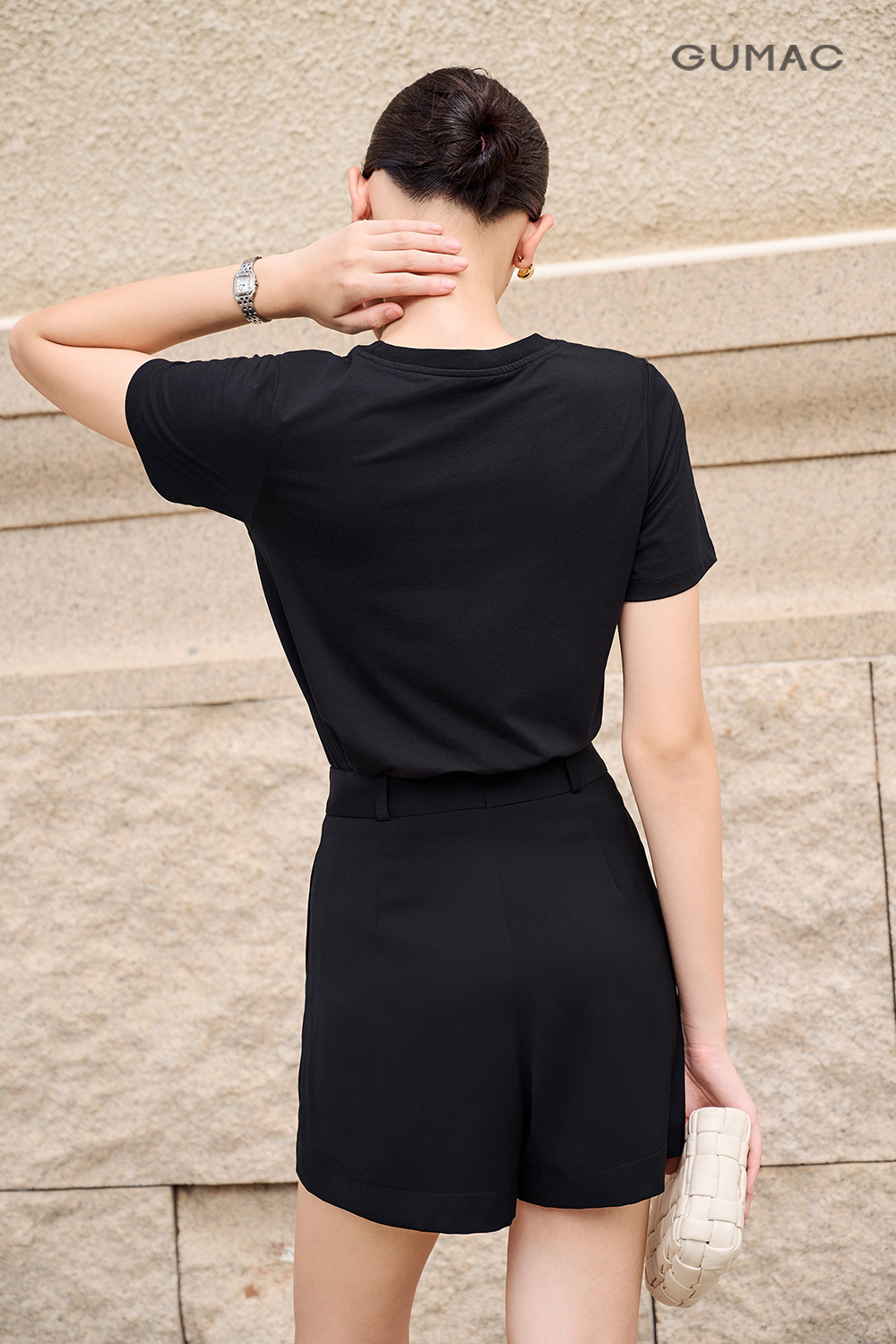 Quần short xếp ly