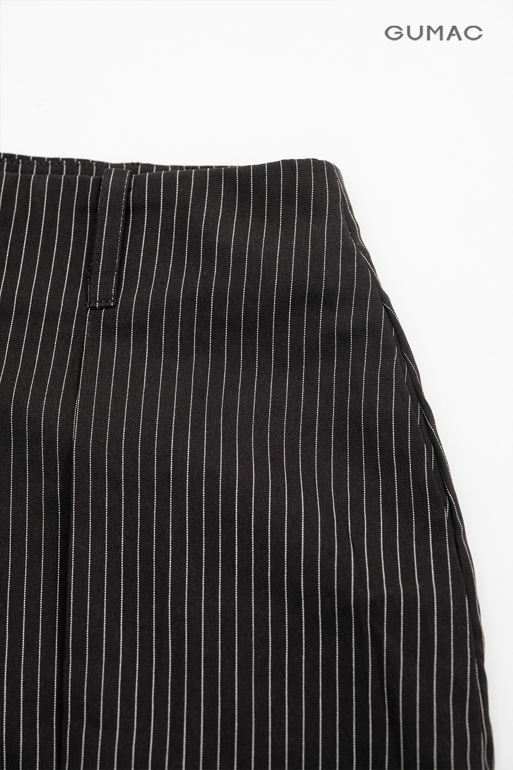 Quần short lưng cách điệu