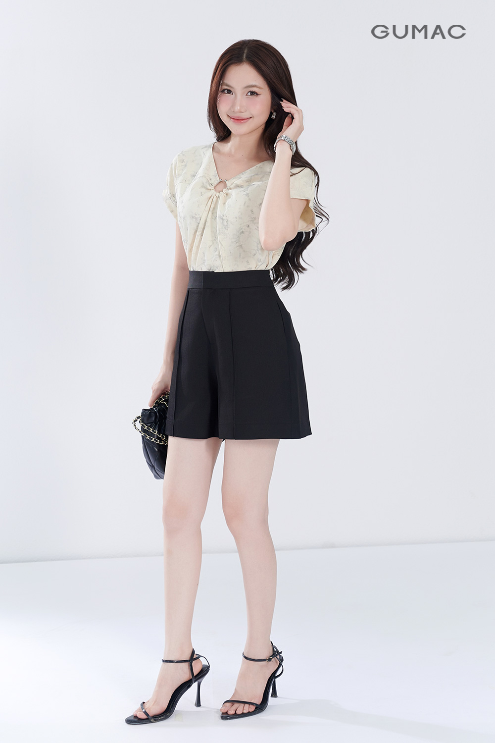 Quần short lưng kiểu