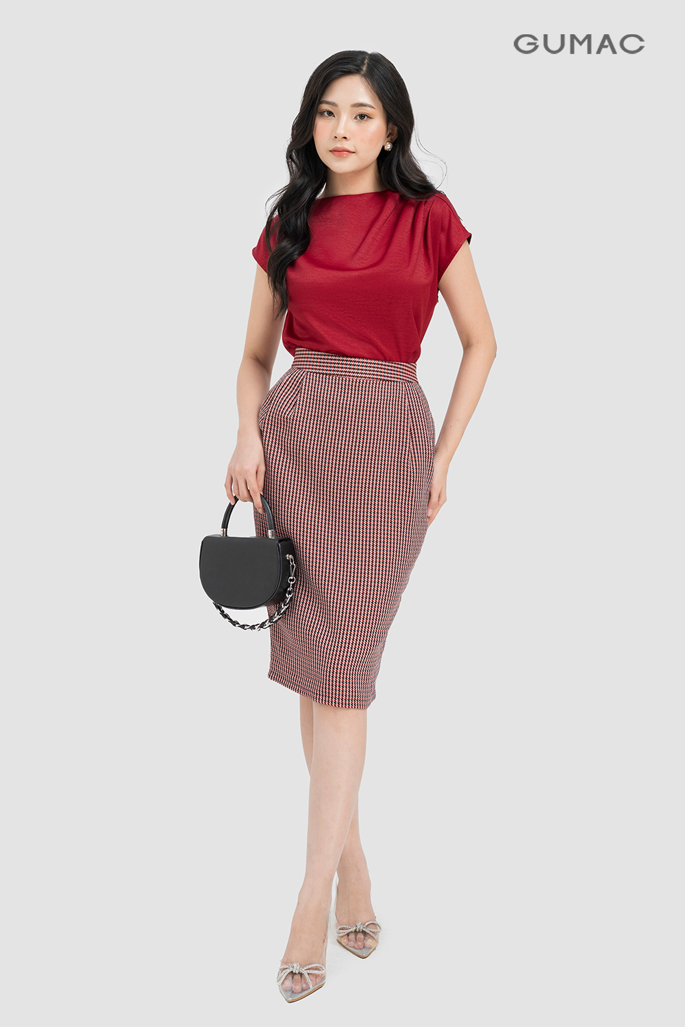 chan vay but chi vải caro
