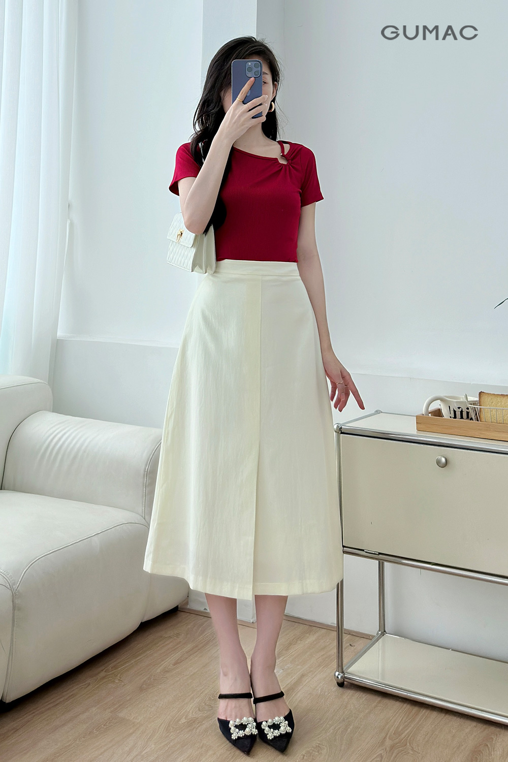 xinh lung linh với mẫu chân váy xếp ly duyên dáng