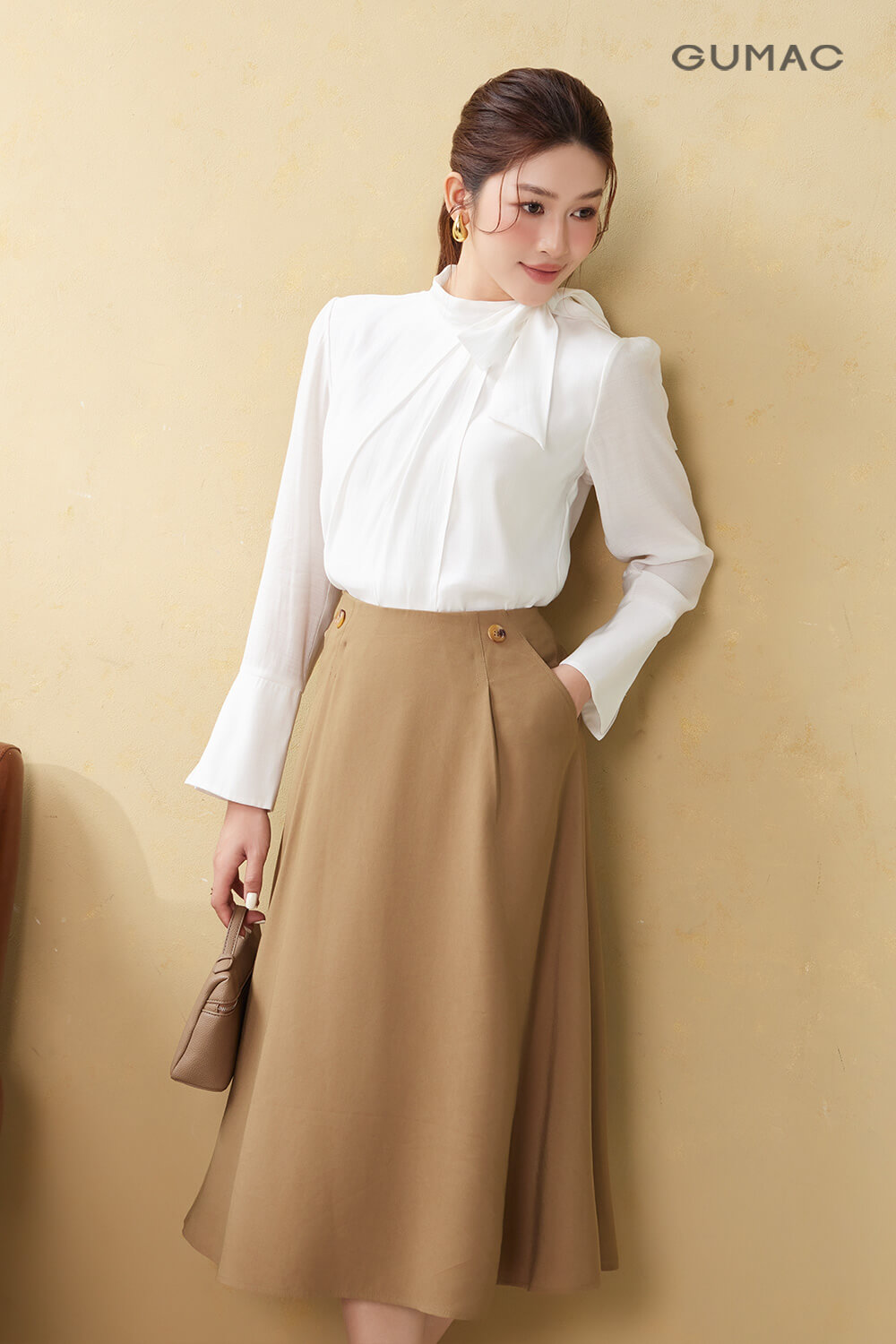 chan vay cong so mau kem