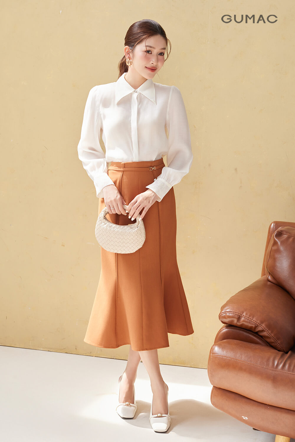 chan vay duoi ca sang trong